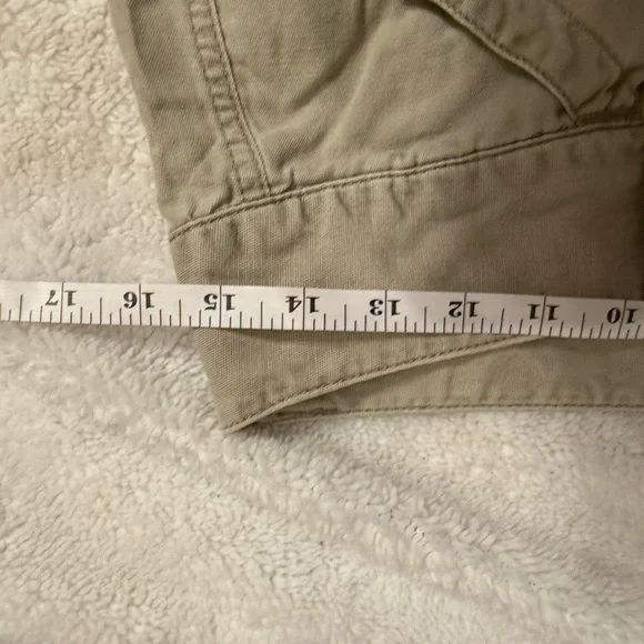 The North Face Women's Khaki/Tan Cotton Bermuda Shorts - Picture 6 of 7
